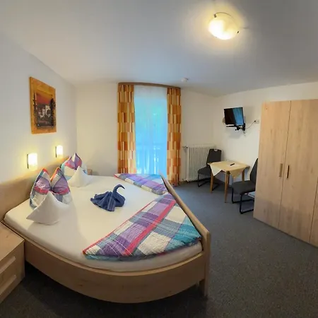 Haus Am Waldrand 3*