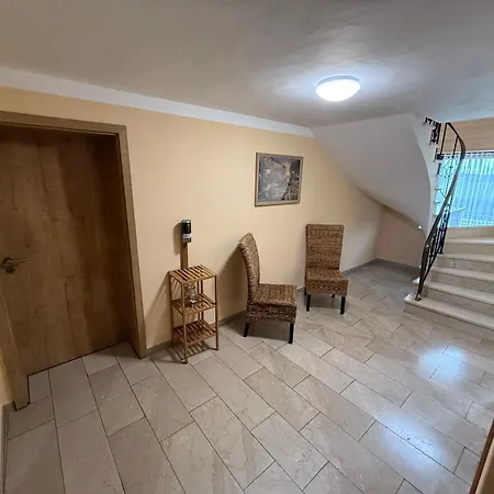 Haus Am Waldrand Guest house Bad Fussing