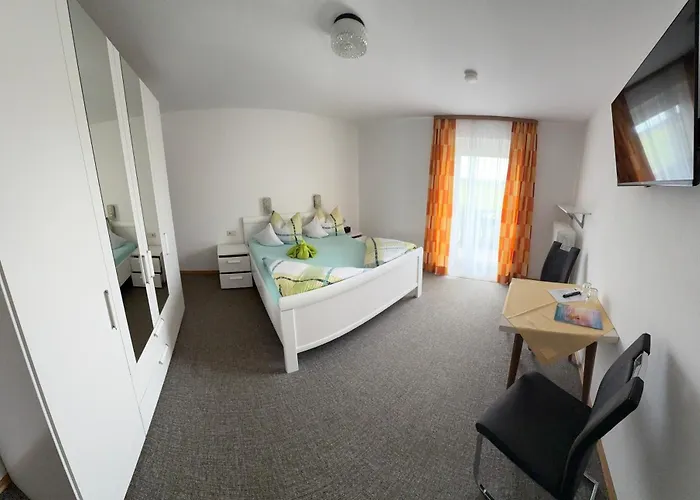 Haus Am Waldrand Gasthof 3*