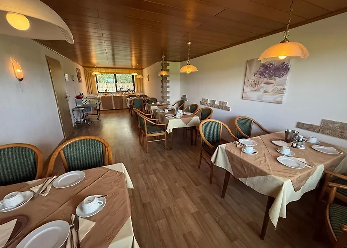 Gasthof Haus Am Waldrand 3*